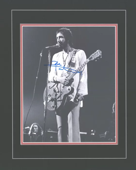Pete Townshend autograph