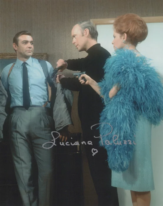 Luciana Paluzzi autograph