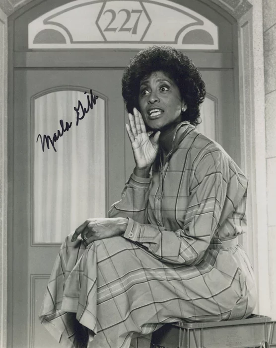 Marla Gibbs autograph