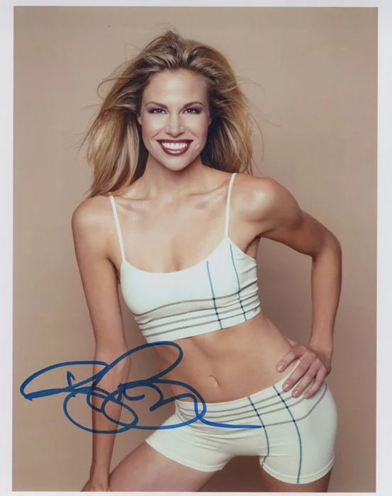 Brooke Burns autograph