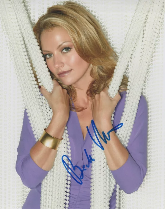 Becki Newton autograph