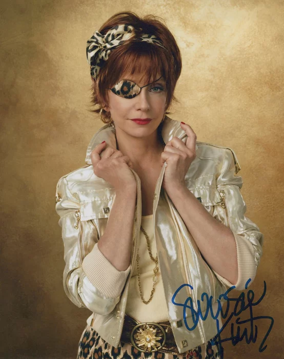 Swoosie Kurtz autograph