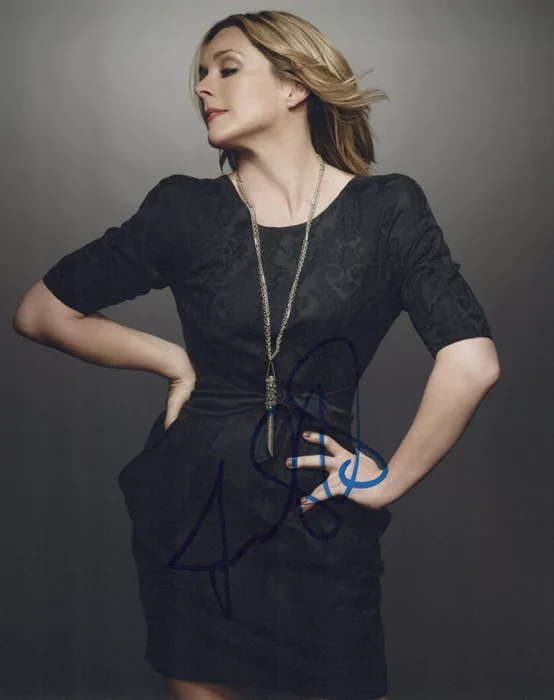 Jane Krakowski autograph