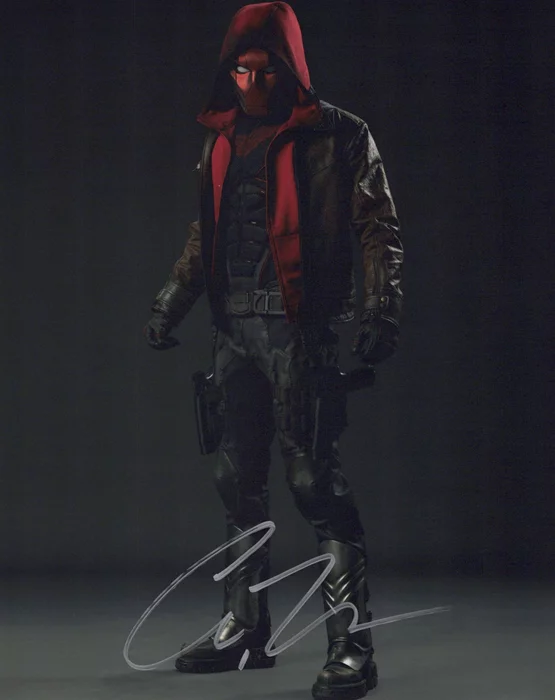 Curran Walters autograph