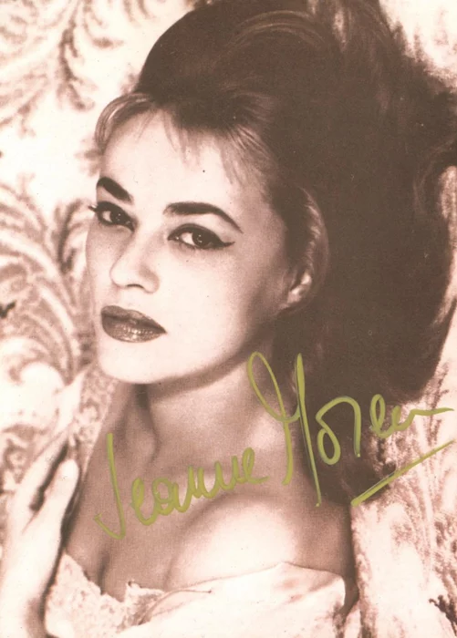 Jeanne Moreau autograph