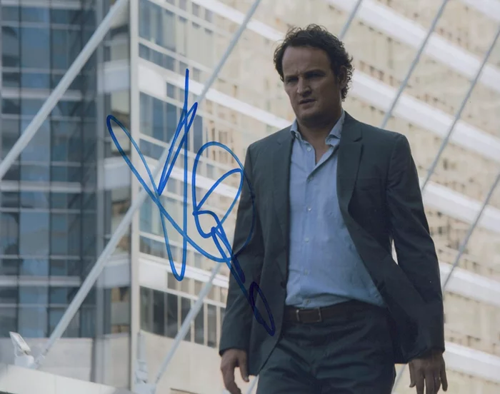 Jason Clarke autograph