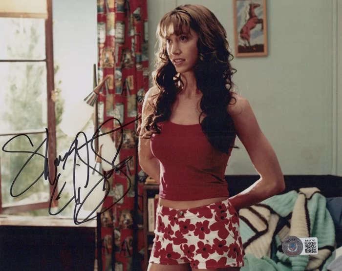 Shannon Elizabeth autograph