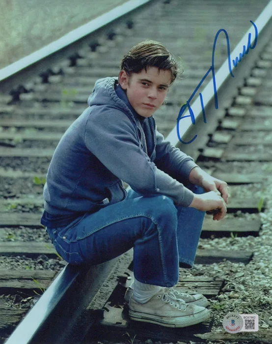 C. Thomas Howell autograph