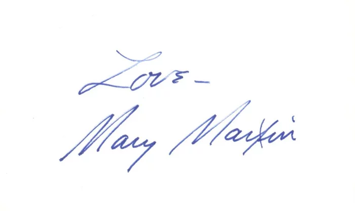 Mary Martin autograph