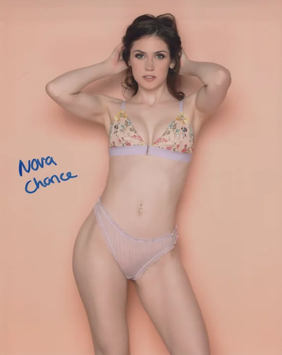 Nova Chance autograph