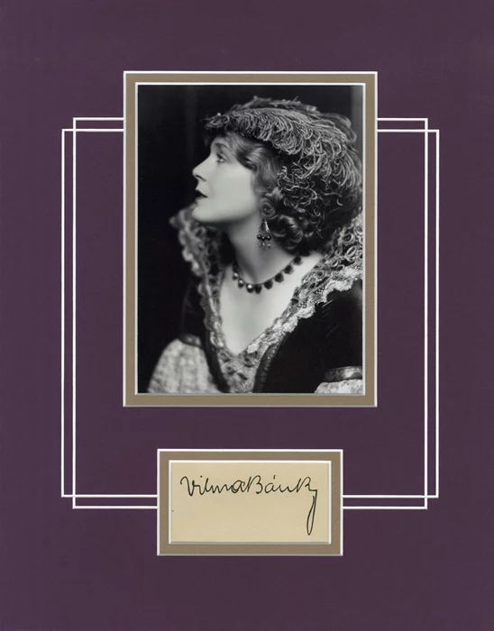 Vilma Banky autograph