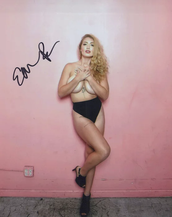 Emily Rainey autograph