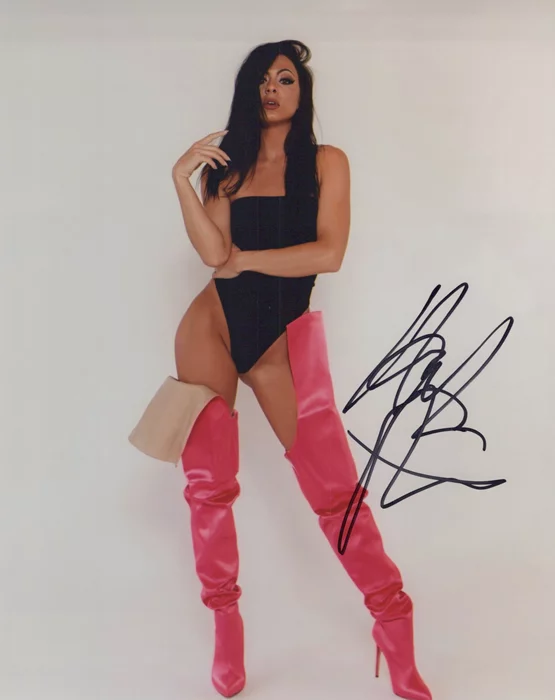 Hannah Stein autograph