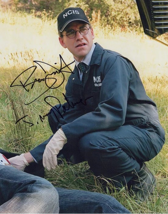 Brian Dietzen autograph