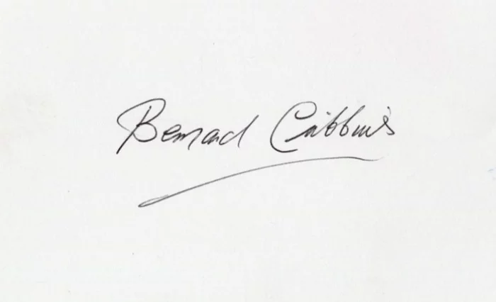 Bernard Cribbins autograph
