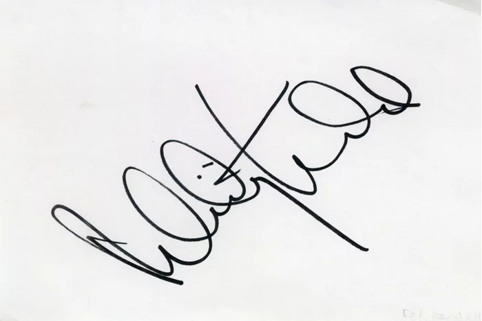Felicity Kendal autograph