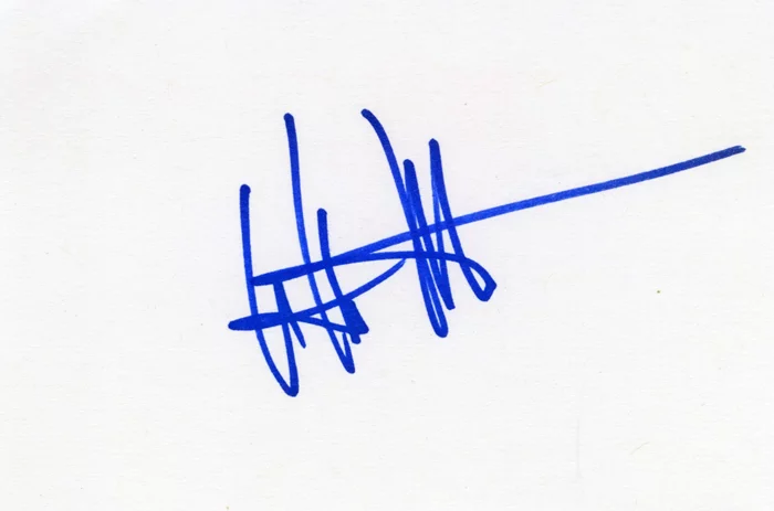 Victor Webster autograph