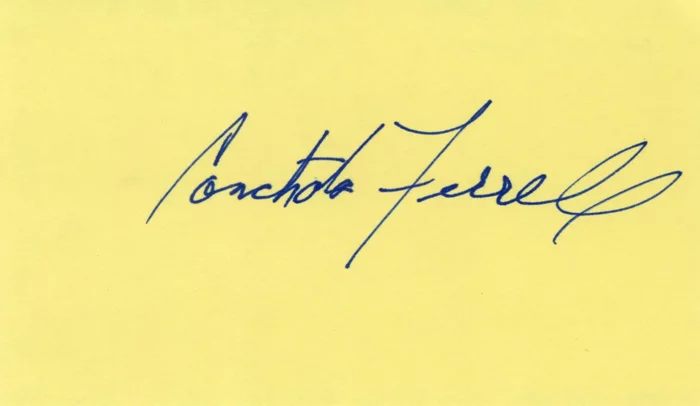 Conchata Ferrell autograph