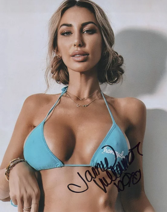 Jamie Villamor autograph