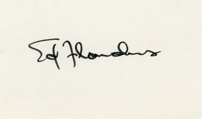 Ed Flanders autograph