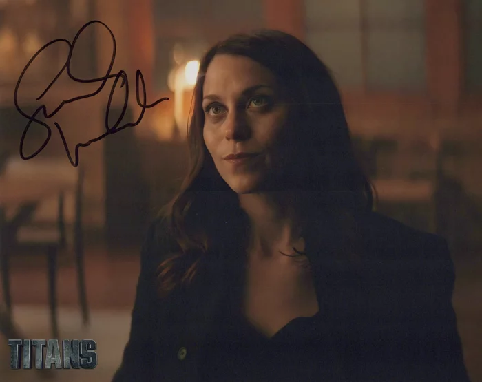 Savannah Welch autograph
