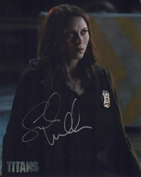 Savannah Welch autograph
