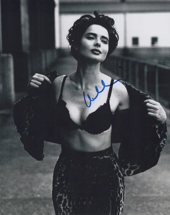Isabella Rossellini autograph
