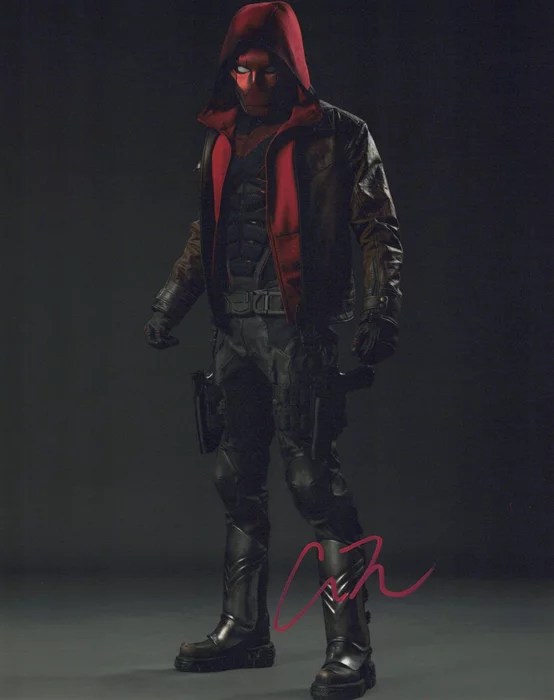 Curran Walters autograph