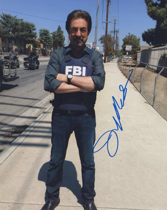 Joe Mantegna autograph