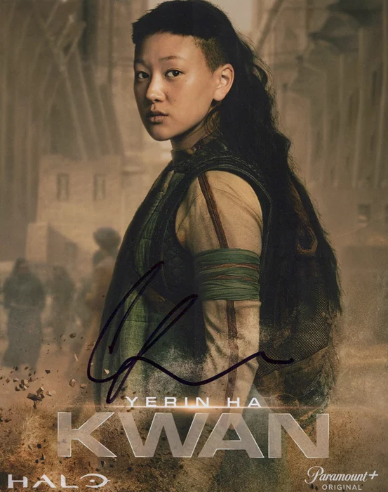 Yerin Ha autograph