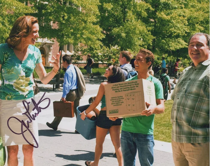 Julie White autograph