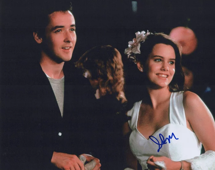 Ione Skye autograph