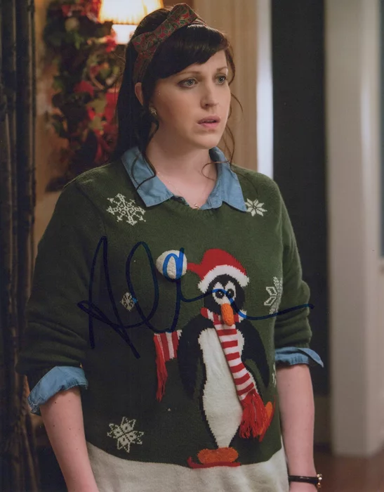Allison Tolman autograph