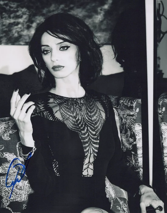 Angela Sarafyan autograph