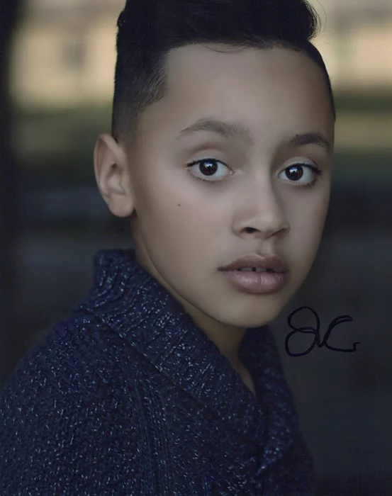 Julian Clark autograph