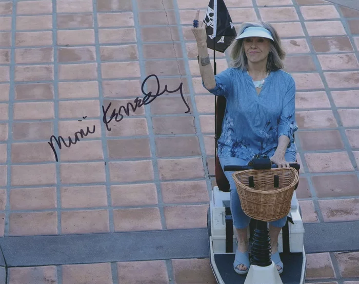 Mimi Kennedy autograph