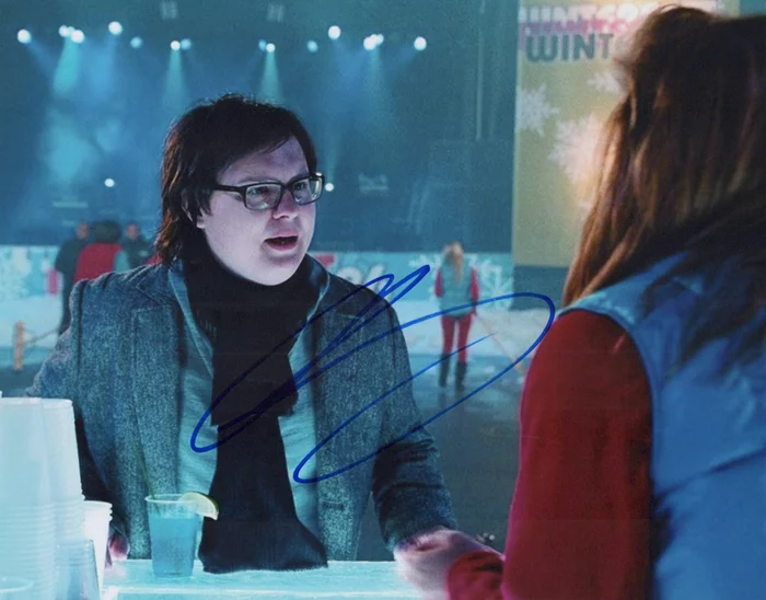 Clark Duke autograph