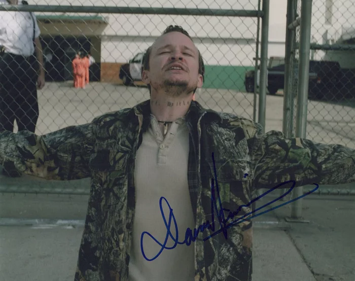 Damon Herriman autograph
