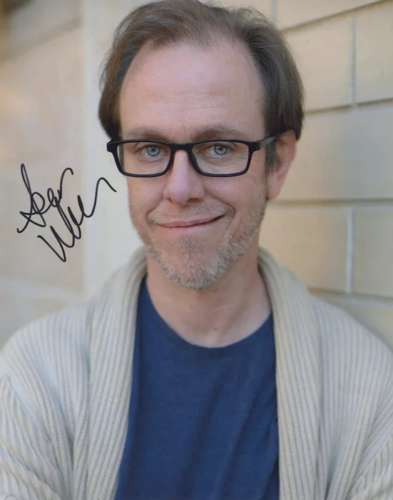 Sean Whalen autograph