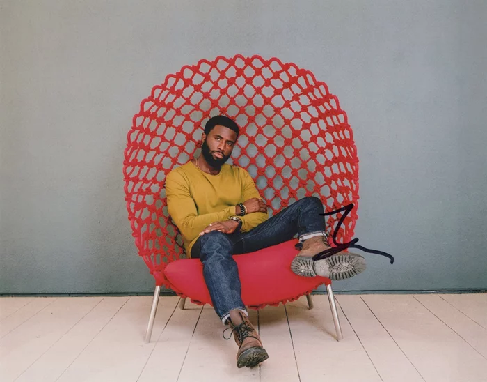 Y'lan Noel autograph