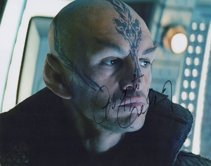 Clifton Collins Jr. autograph