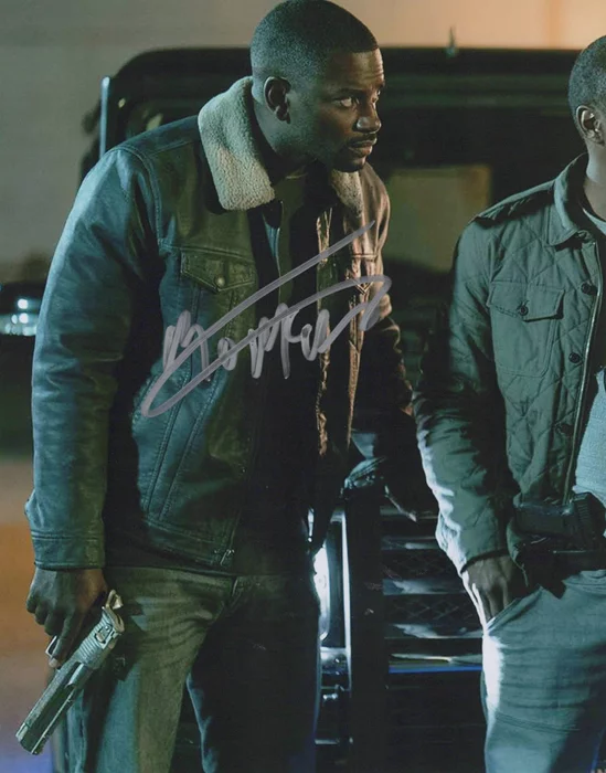 Mo McRae autograph
