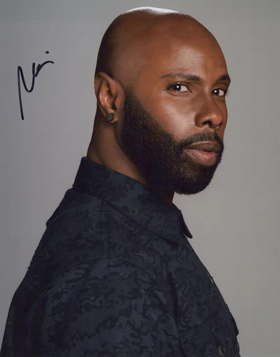 Marquise Vilson autograph