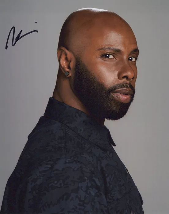 Marquise Vilson autograph