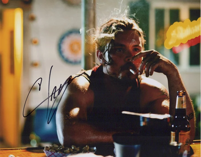 Clayne Crawford autograph