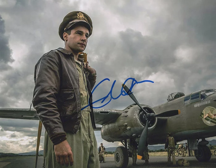 Christopher Abbott autograph