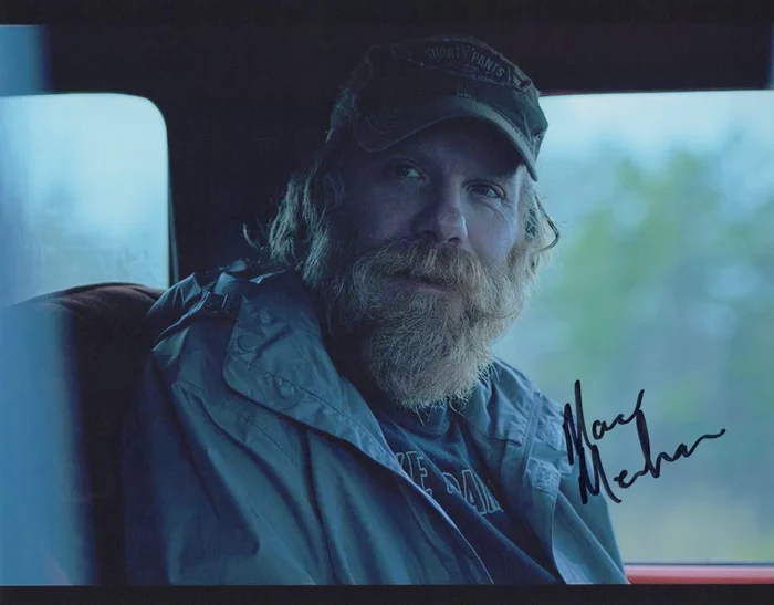 Marc Menchaca autograph