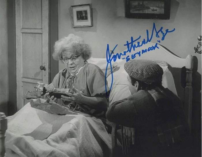 Jonathan Haze autograph