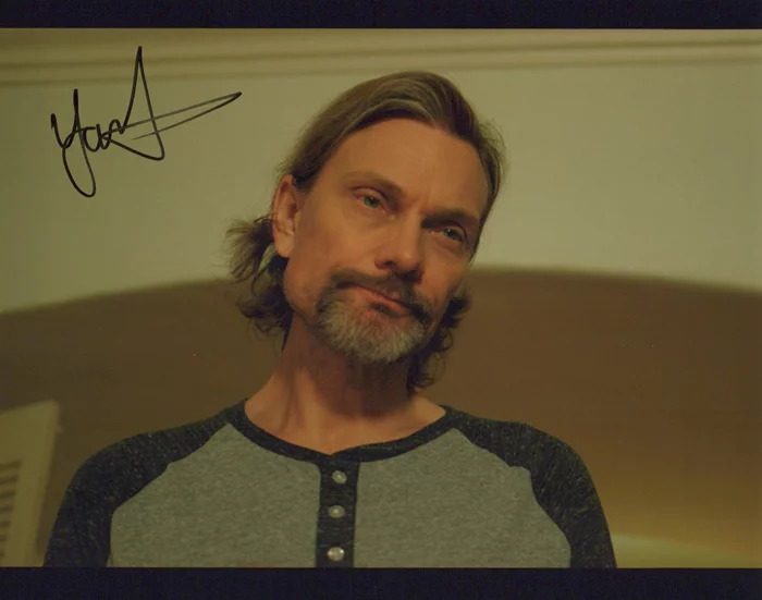 Yan Birch autograph