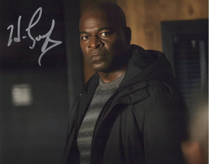 Hisham Tawfiq autograph